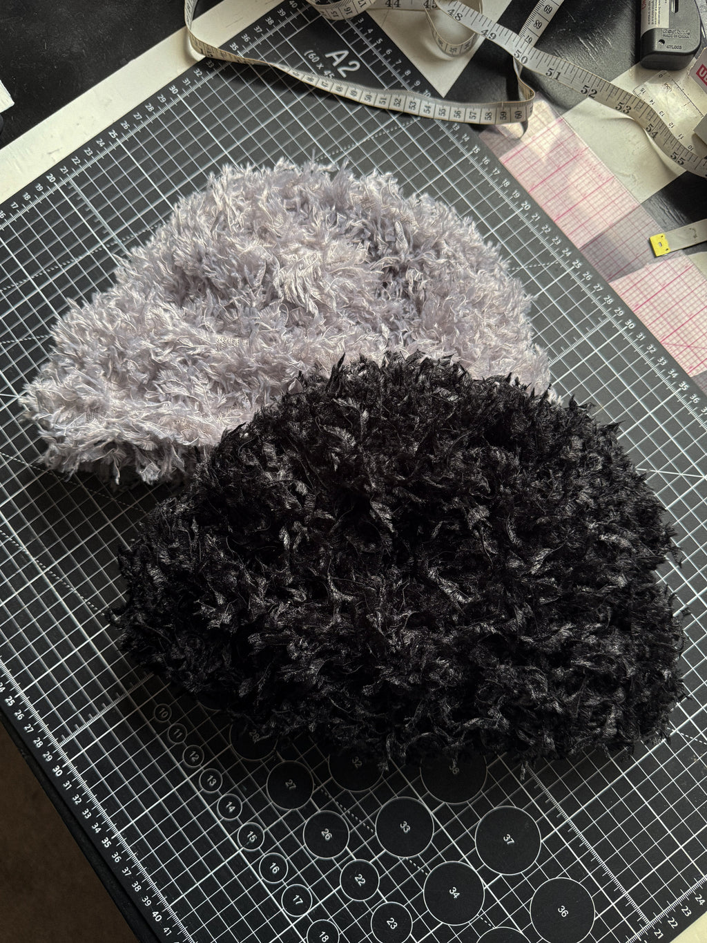 Rence Feather Beanie