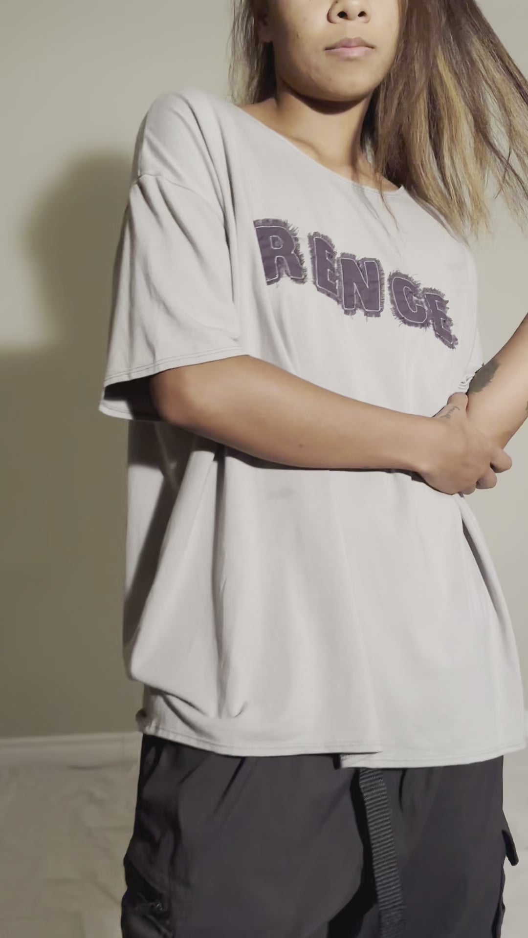 Grey oversized scrap tee.